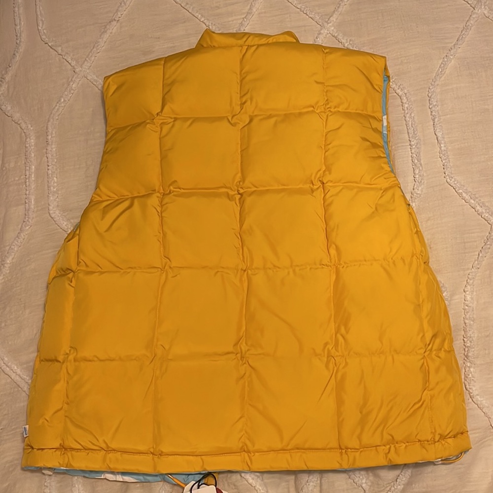 Levi's x Simpsons Reversible Puffer Duckdown Vest Size M - Picture 5 of 6
